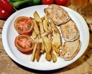 0990 LOMO Patatas fritas y Tomates