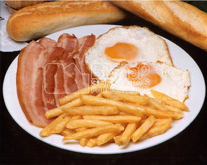 14-42 BACON, Huevos fritos y patatas fritas 1354x1079