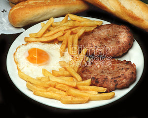 14-43 HAMBURGUESAS, Huevo frito y Patatas fritas 1354x1079