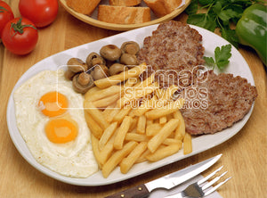 14-49 HAMBURGUESAS, Huevos fritos, patatas fritas, champiñones 1370x1016